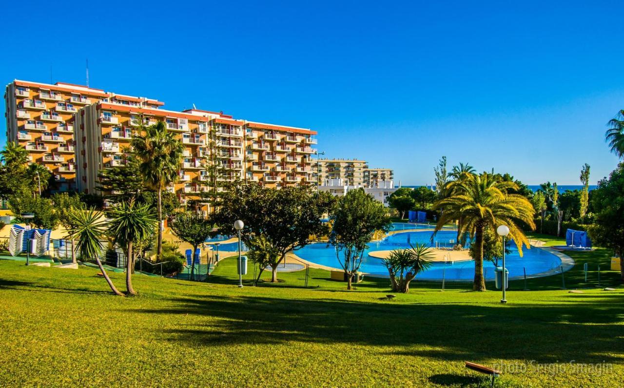 137 Minerva Apartamentos - Vista Al Mar - Piscina Y Playa - Cercano A Tren, Restaurantes Y Tiendas بينالماذينا المظهر الخارجي الصورة
