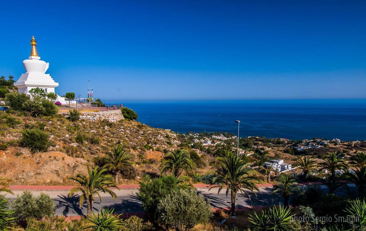 137 Minerva Apartamentos - Vista Al Mar - Piscina Y Playa - Cercano A Tren, Restaurantes Y Tiendas بينالماذينا المظهر الخارجي الصورة
