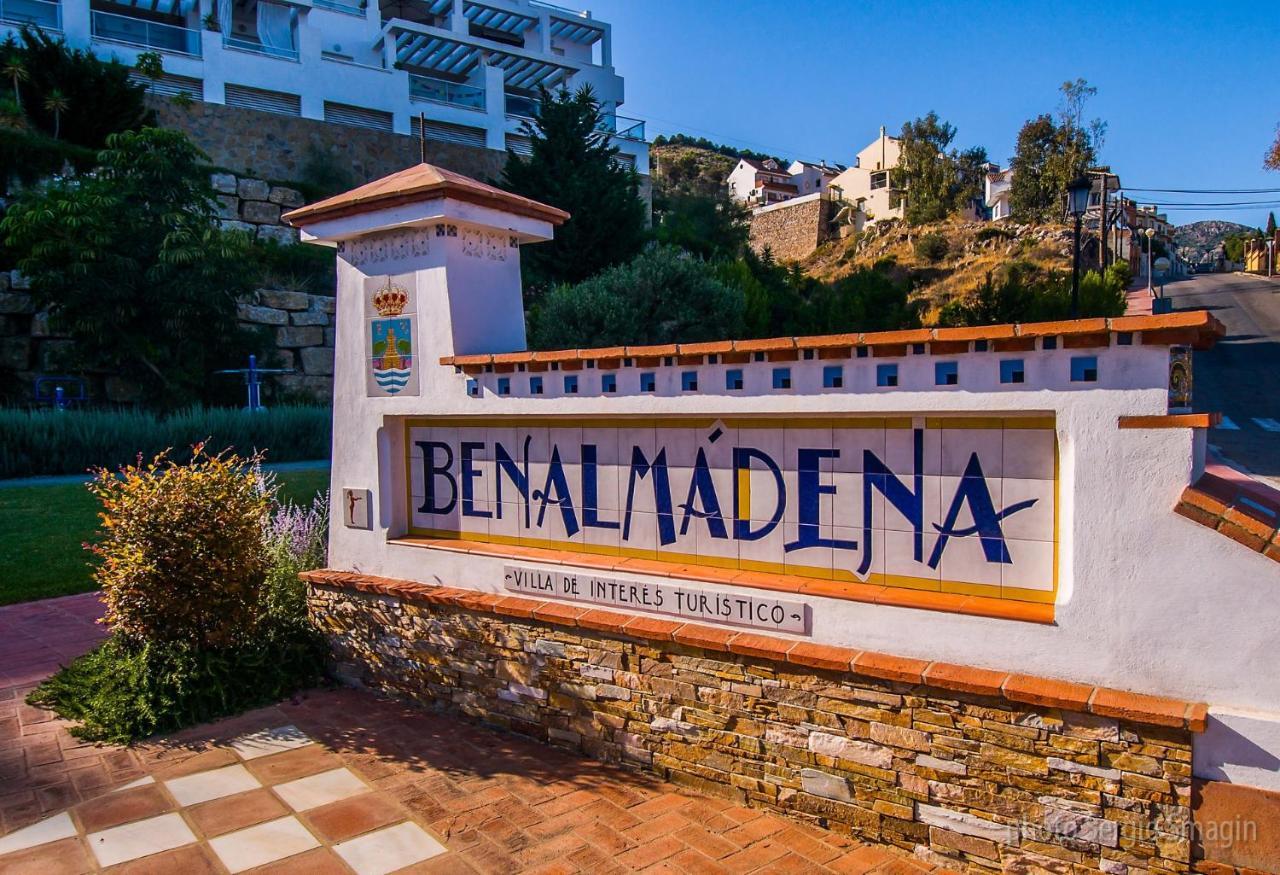 137 Minerva Apartamentos - Vista Al Mar - Piscina Y Playa - Cercano A Tren, Restaurantes Y Tiendas بينالماذينا المظهر الخارجي الصورة