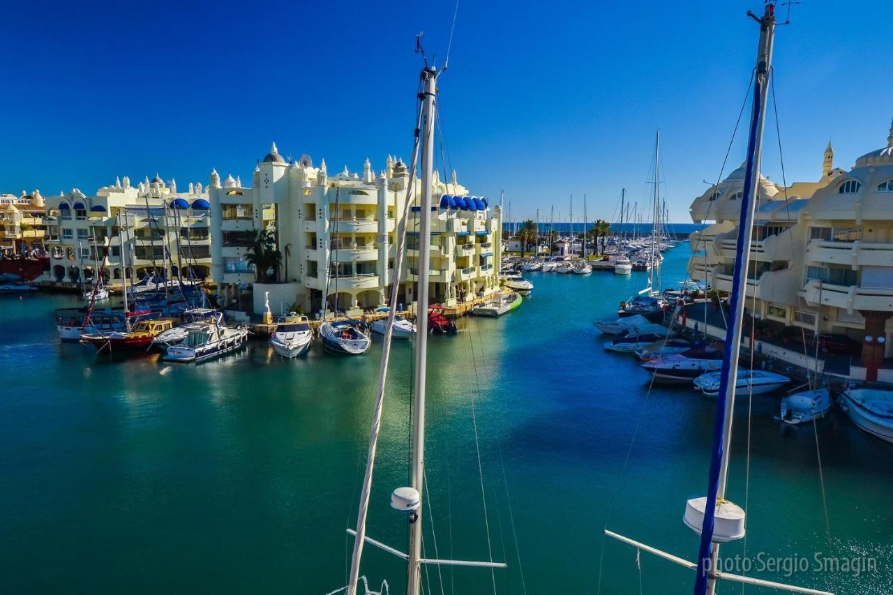137 Minerva Apartamentos - Vista Al Mar - Piscina Y Playa - Cercano A Tren, Restaurantes Y Tiendas بينالماذينا المظهر الخارجي الصورة
